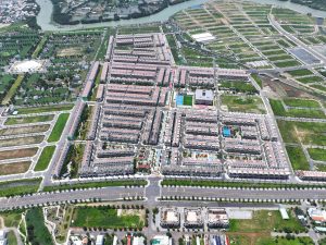 So Sánh Giá Bán & Tiềm Năng: T&T City Millennia Long Hậu vs Zeitgeist, Lavila, Nine South - Thế Quân 4 Flycam đại đô thị T&T City Millennia